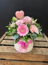 Medium Seasonal Hat Box